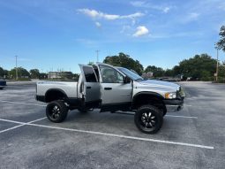 2004 Dodge Ram 1500 SLT Crew Cab Medium Bed full