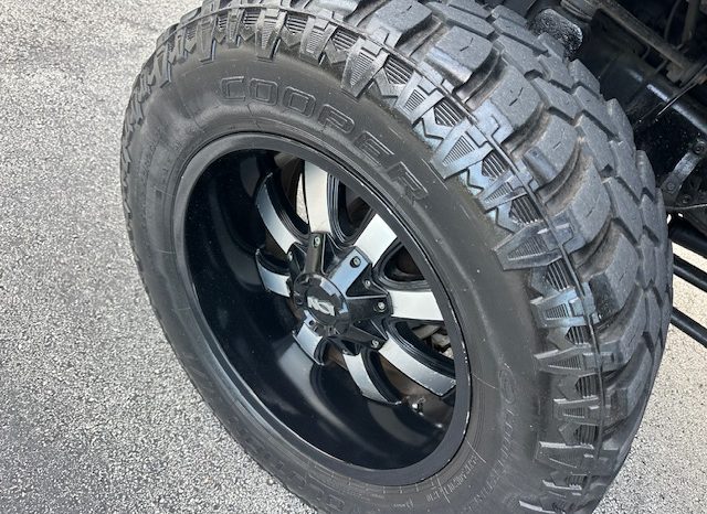 2004 Dodge Ram 1500 SLT Crew Cab Medium Bed full