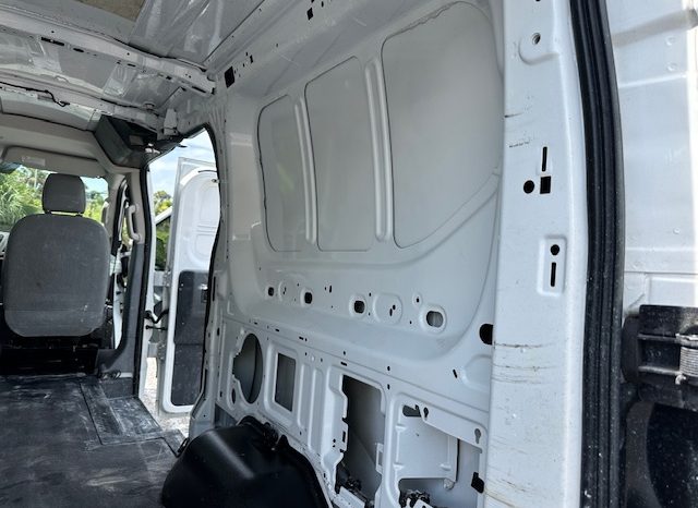 2015 Ford Transit 150 Cargo Van w/RH Swing-Out Doors Low Roof 130.0″ WB full