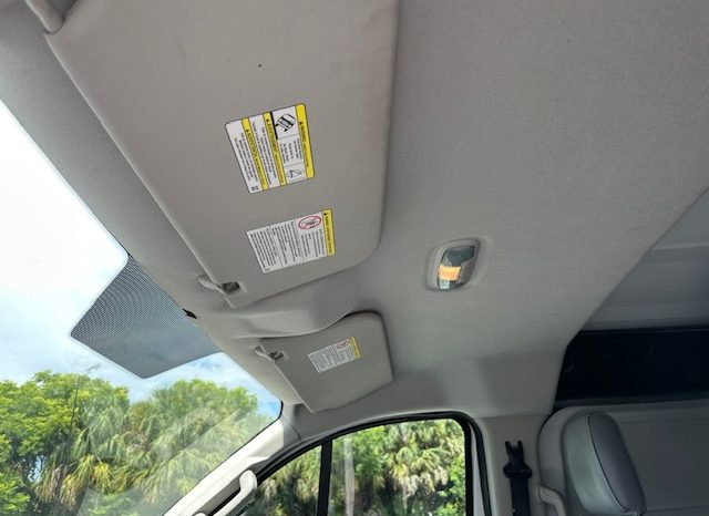 2015 Ford Transit 150 Cargo Van w/RH Swing-Out Doors Low Roof 130.0″ WB full