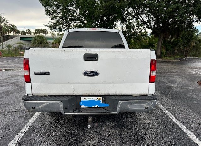 2005 Ford F-150 Crew Cab Short Bed full