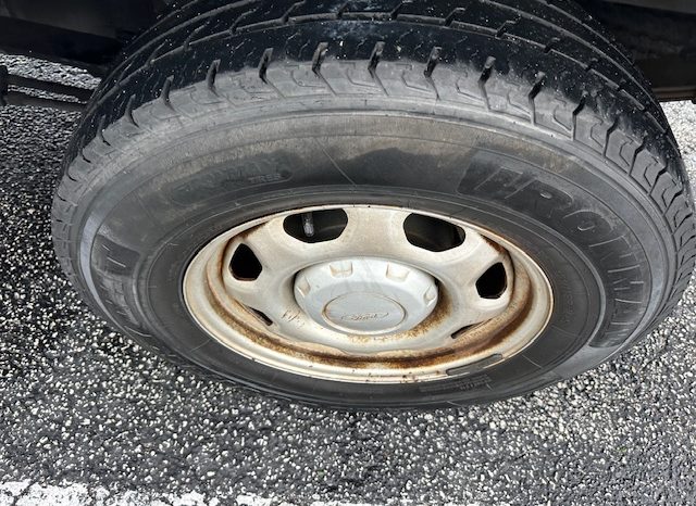 2005 Ford F-150 Crew Cab Short Bed full