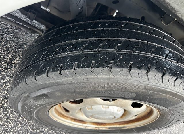 2005 Ford F-150 Crew Cab Short Bed full