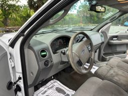 2005 Ford F-150 Crew Cab Short Bed full