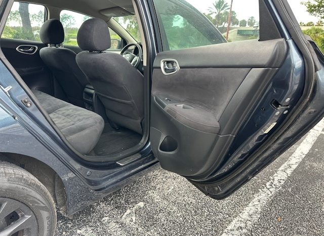 2013 Nissan Sentra SV full
