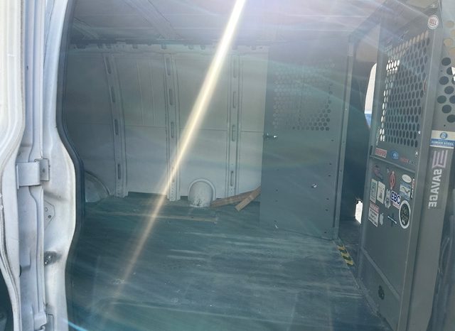 2006 GMC Savana 2500 Cargo Van 1WT 155.0″ WB full