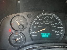 2006 GMC Savana 2500 Cargo Van 1WT 155.0″ WB full