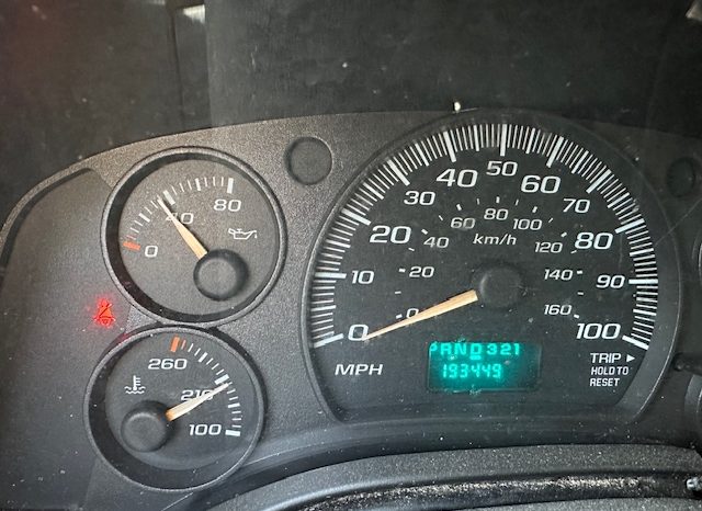 2006 GMC Savana 2500 Cargo Van 1WT 155.0″ WB full