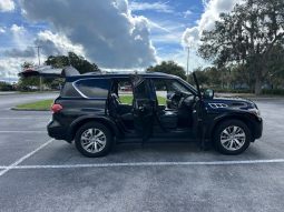 2013 infinity Qx56-3row seats full option ( low mileage) full