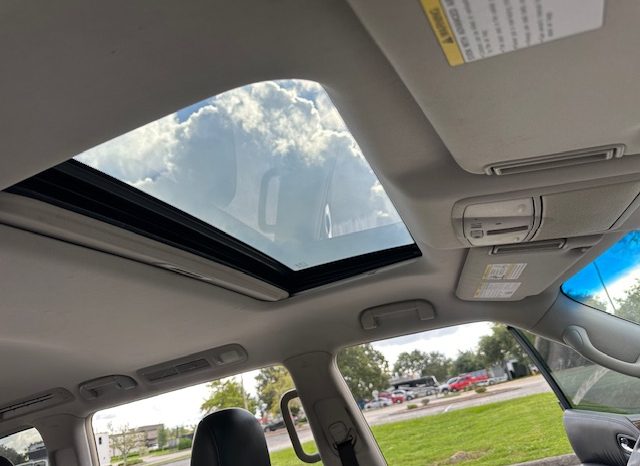 2013 infinity Qx56-3row seats full option ( low mileage) full
