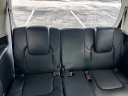 2013 infinity Qx56-3row seats full option ( low mileage) full