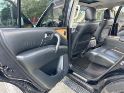 2013 infinity Qx56-3row seats full option ( low mileage) full
