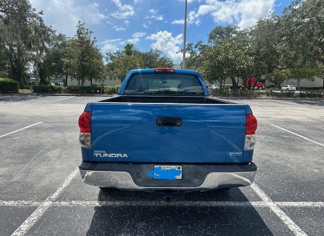 2008 Toyota Tundra 5.7- 4doors full