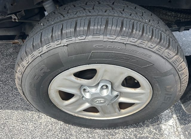 2008 Toyota Tundra 5.7- 4doors full