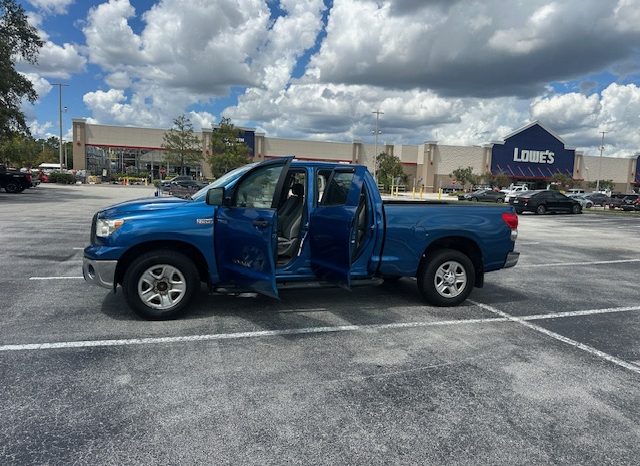 2008 Toyota Tundra 5.7- 4doors full