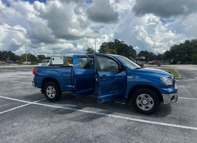 2008 Toyota Tundra 5.7- 4doors full