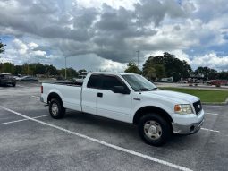 2006 Ford f150 v8 long bed ( low mileage )+-4doors full