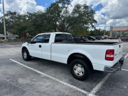 2006 Ford f150 v8 long bed ( low mileage )+-4doors full