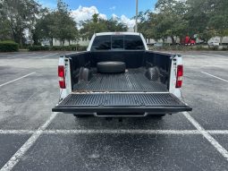 2006 Ford f150 v8 long bed ( low mileage )+-4doors full