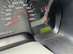 2006 Ford f150 v8 long bed ( low mileage )+-4doors full