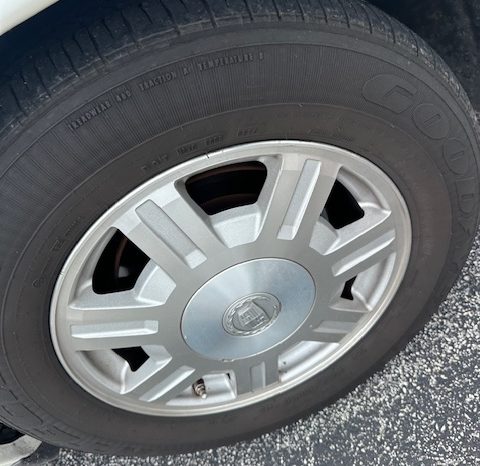 2003 Cadillac DeVille full