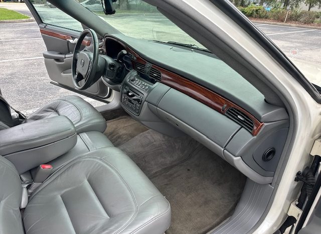 2003 Cadillac DeVille full