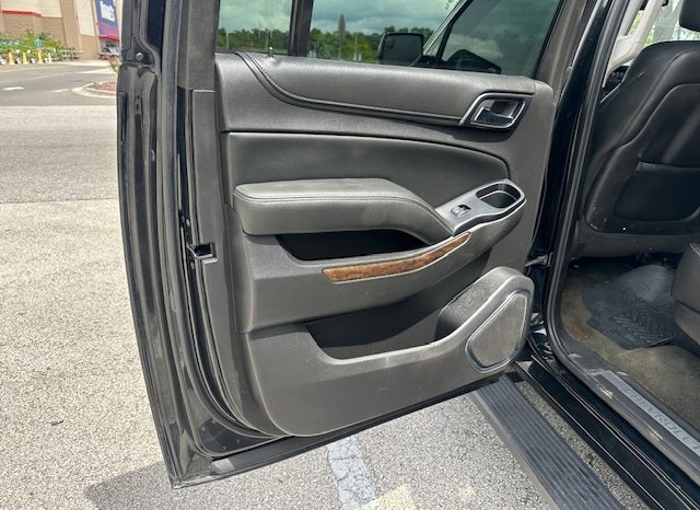 2015 Chevrolet Suburban LT 1LT full