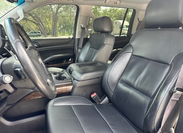 2015 Chevrolet Suburban LT 1LT full