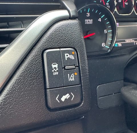 2015 Chevrolet Suburban LT 1LT full