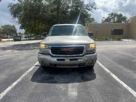 2004 GMC Sierra 1500 SLT Extended Cab Long Bed 1SD w/Rear Doors