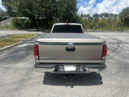 2004 GMC Sierra 1500 SLT Extended Cab Long Bed 1SD w/Rear Doors full