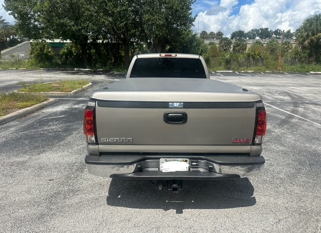 2004 GMC Sierra 1500 SLT Extended Cab Long Bed 1SD w/Rear Doors full