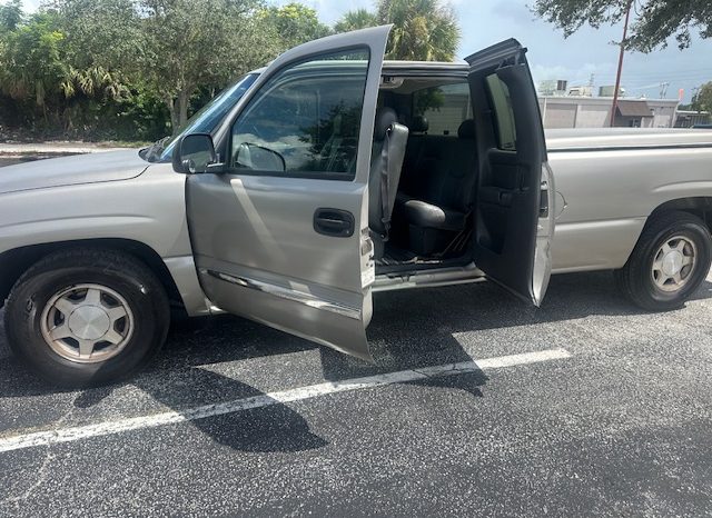 2004 GMC Sierra 1500 SLT Extended Cab Long Bed 1SD w/Rear Doors full