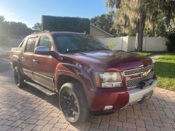 2008 Chevrolet Avalanche LT Crew Cab Short Bed 3LT full