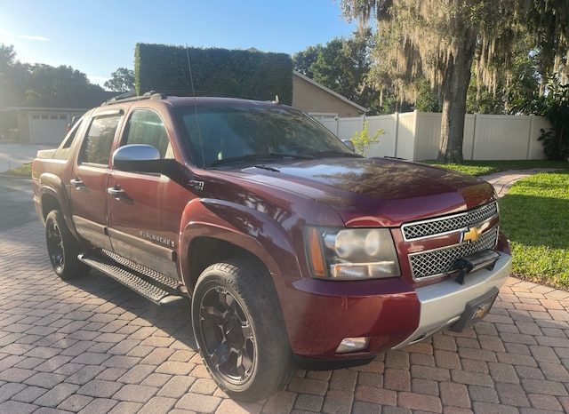 2008 Chevrolet Avalanche LT Crew Cab Short Bed 3LT full