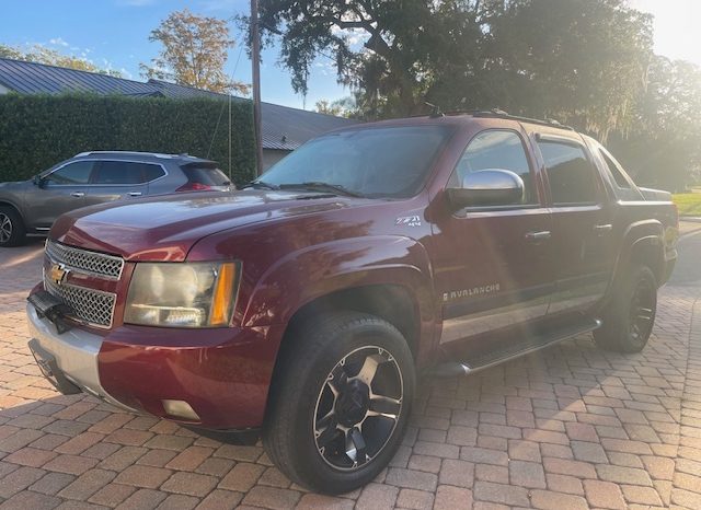 2008 Chevrolet Avalanche LT Crew Cab Short Bed 3LT full