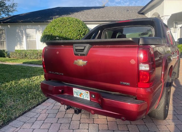 2008 Chevrolet Avalanche LT Crew Cab Short Bed 3LT full