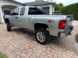 2012 Chevrolet Silverado 1500 LT Extended Cab Medium Bed 1LT w/Rear Doors full