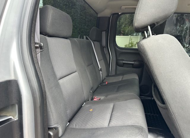 2012 Chevrolet Silverado 1500 LT Extended Cab Medium Bed 1LT w/Rear Doors full