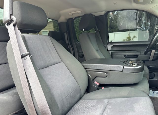 2012 Chevrolet Silverado 1500 LT Extended Cab Medium Bed 1LT w/Rear Doors full