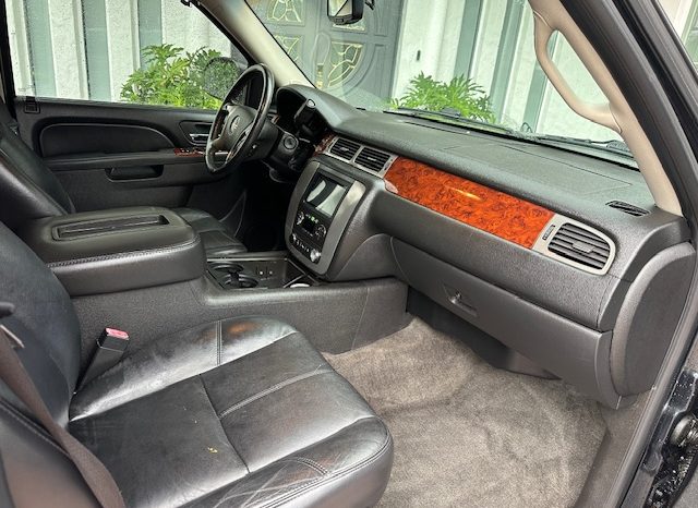 2010 GMC Yukon 1500 SLT 4SA full