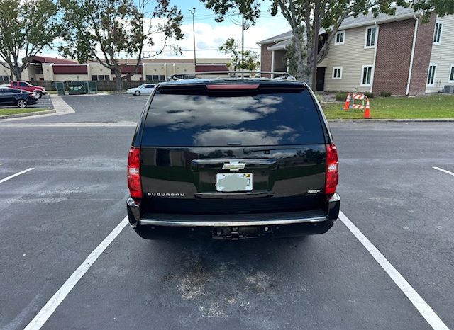 2011 Chevrolet Suburban 1500 LTZ full