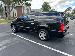 2011 Chevrolet Suburban 1500 LTZ full