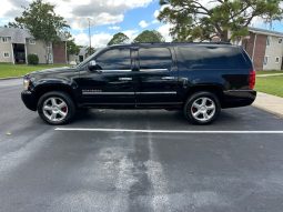 2011 Chevrolet Suburban 1500 LTZ full