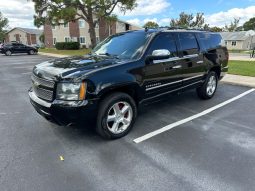 2011 Chevrolet Suburban 1500 LTZ full