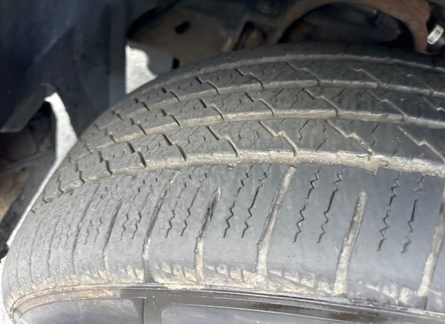 2011 Chevrolet Suburban 1500 LTZ full