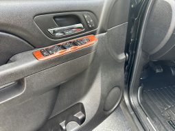 2011 Chevrolet Suburban 1500 LTZ full