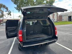 2011 Chevrolet Suburban 1500 LTZ full