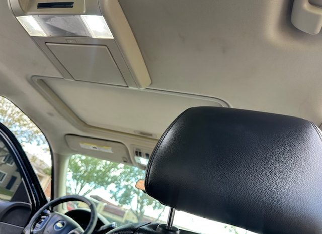 2011 Chevrolet Suburban 1500 LTZ full