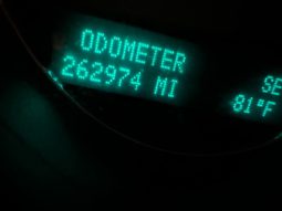 2011 Chevrolet Suburban 1500 LTZ full